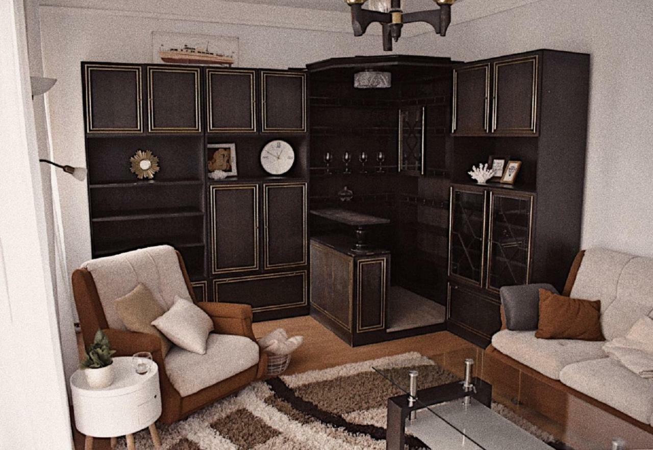 Aj - Ter Apartman Мишкольц Экстерьер фото